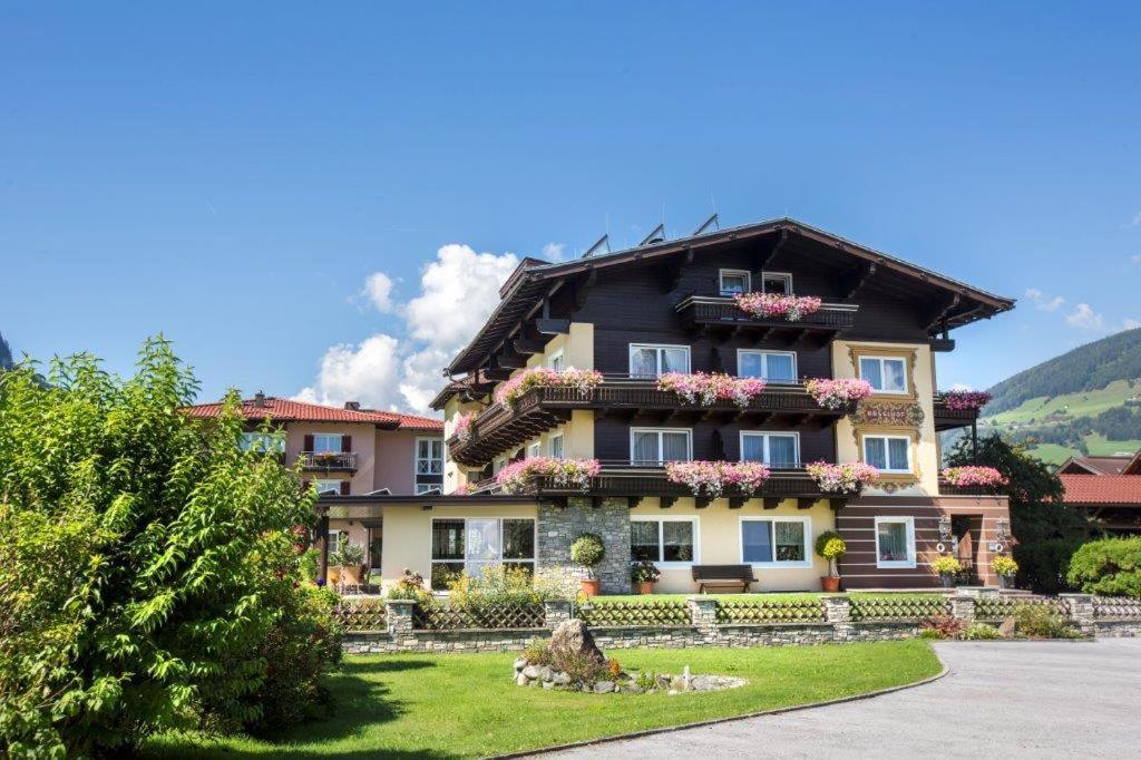 Garni Roesslhof Hollersbach im Pinzgau Exterior foto